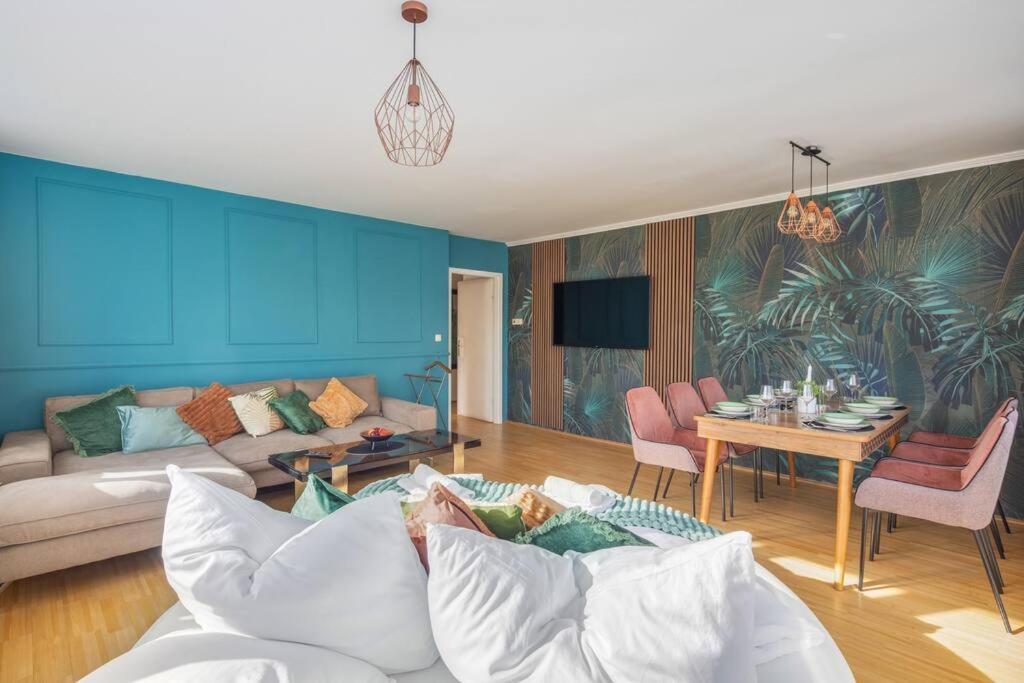 „luxury Loft View“ 4br / Near Centre / Schoenbrun Wenen