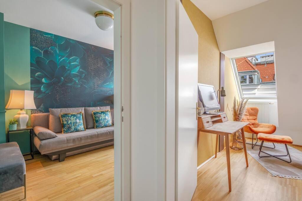 „luxury Loft View“ 4br / Near Centre / Schoenbrun Wenen