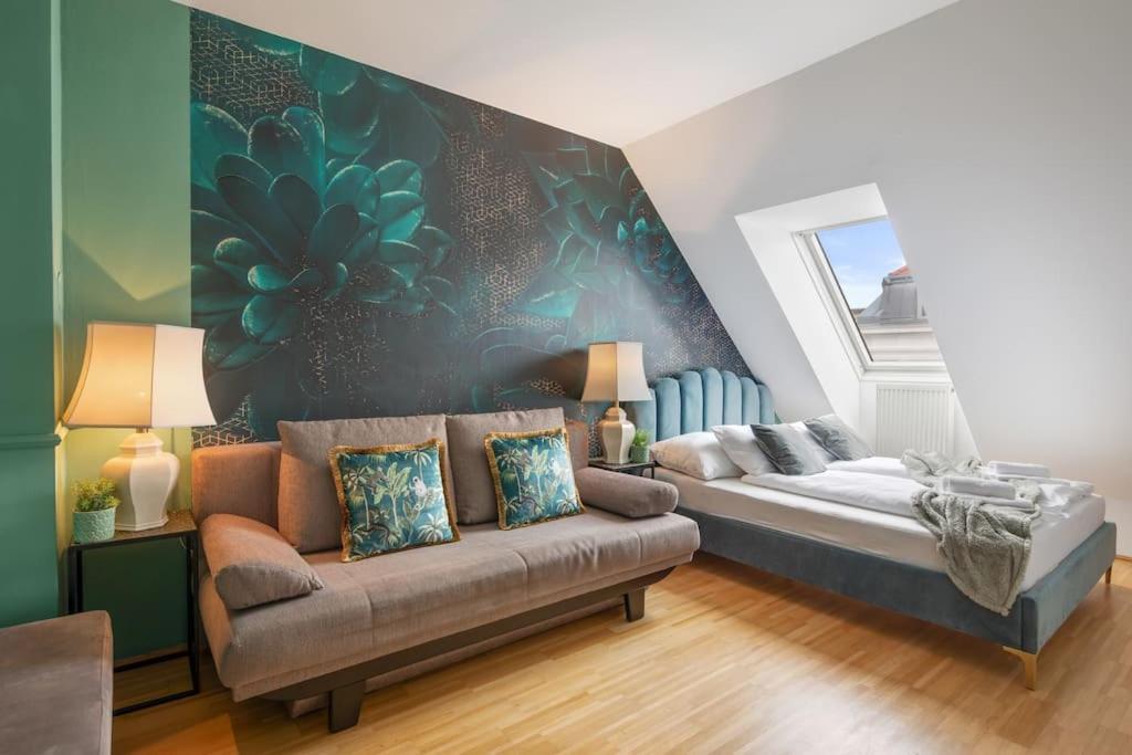 Appartement „luxury Loft View“ 4br / Near Centre / Schoenbrun Wenen